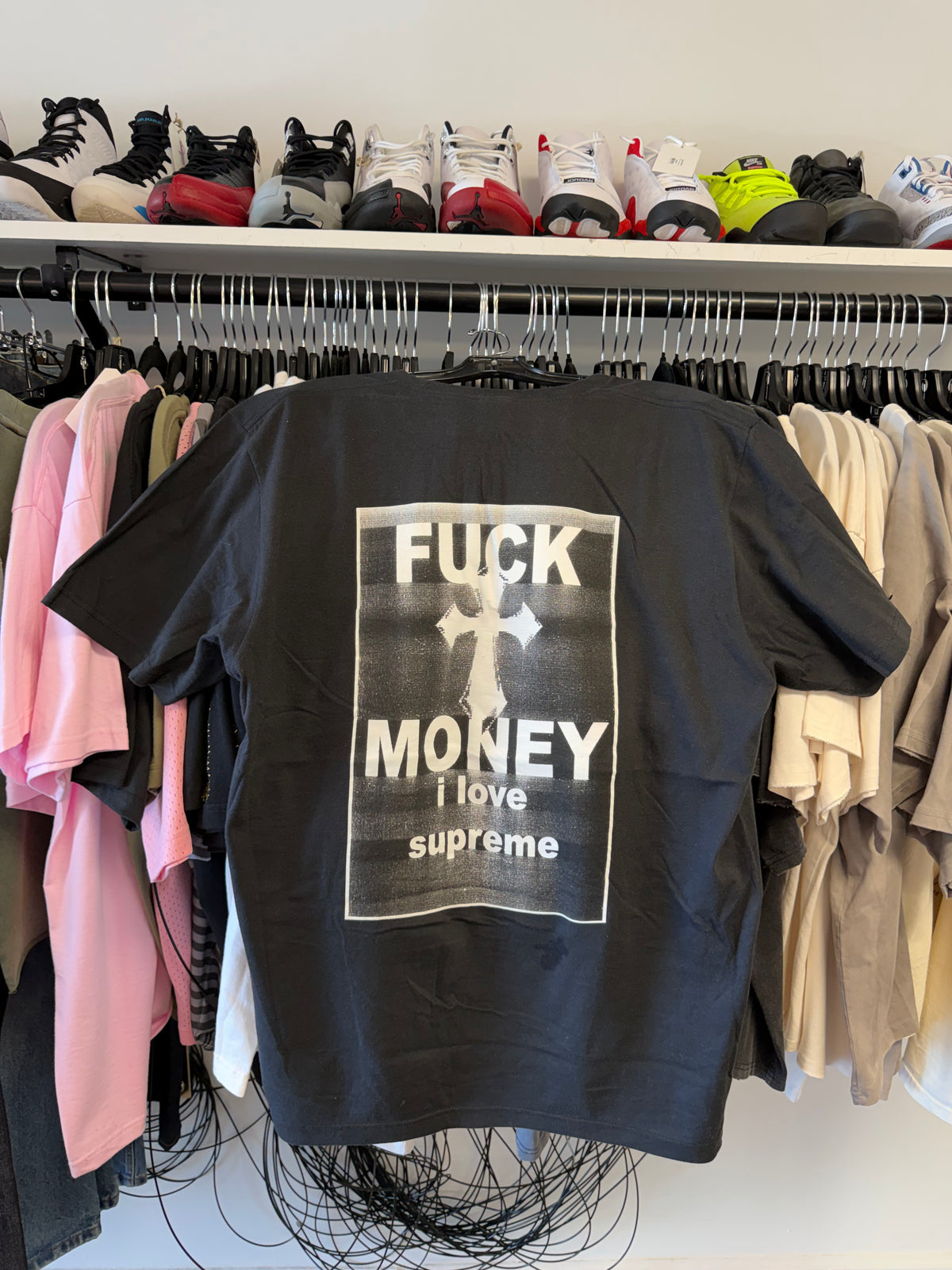 Supreme "F**k Money" Tee Size Large
