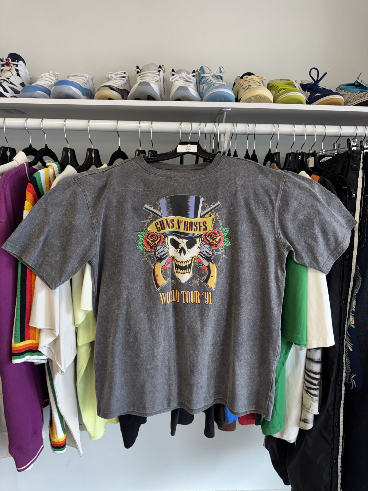 Gun & Roses Tee Medium