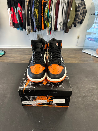 Air Jordan 1s "Shattered Backboard" Size 10.5