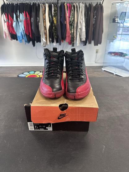 Air Jordan 12s "Flu Game" Size 7