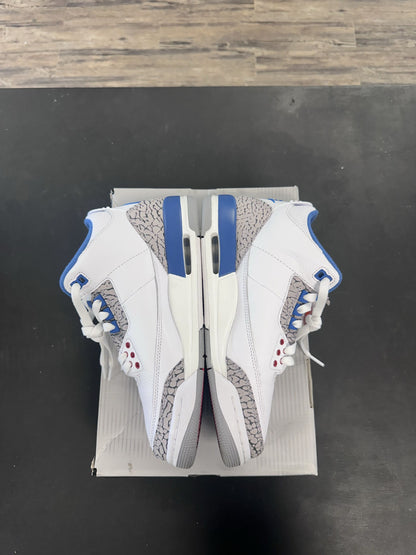 Air Jordan 3s "True Blue" Size 7
