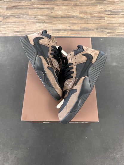 Travis Scott Dark Mocha Size 11
