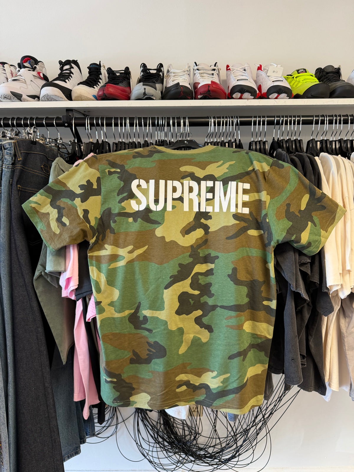 Supreme World Famous Camo Tee Size Large