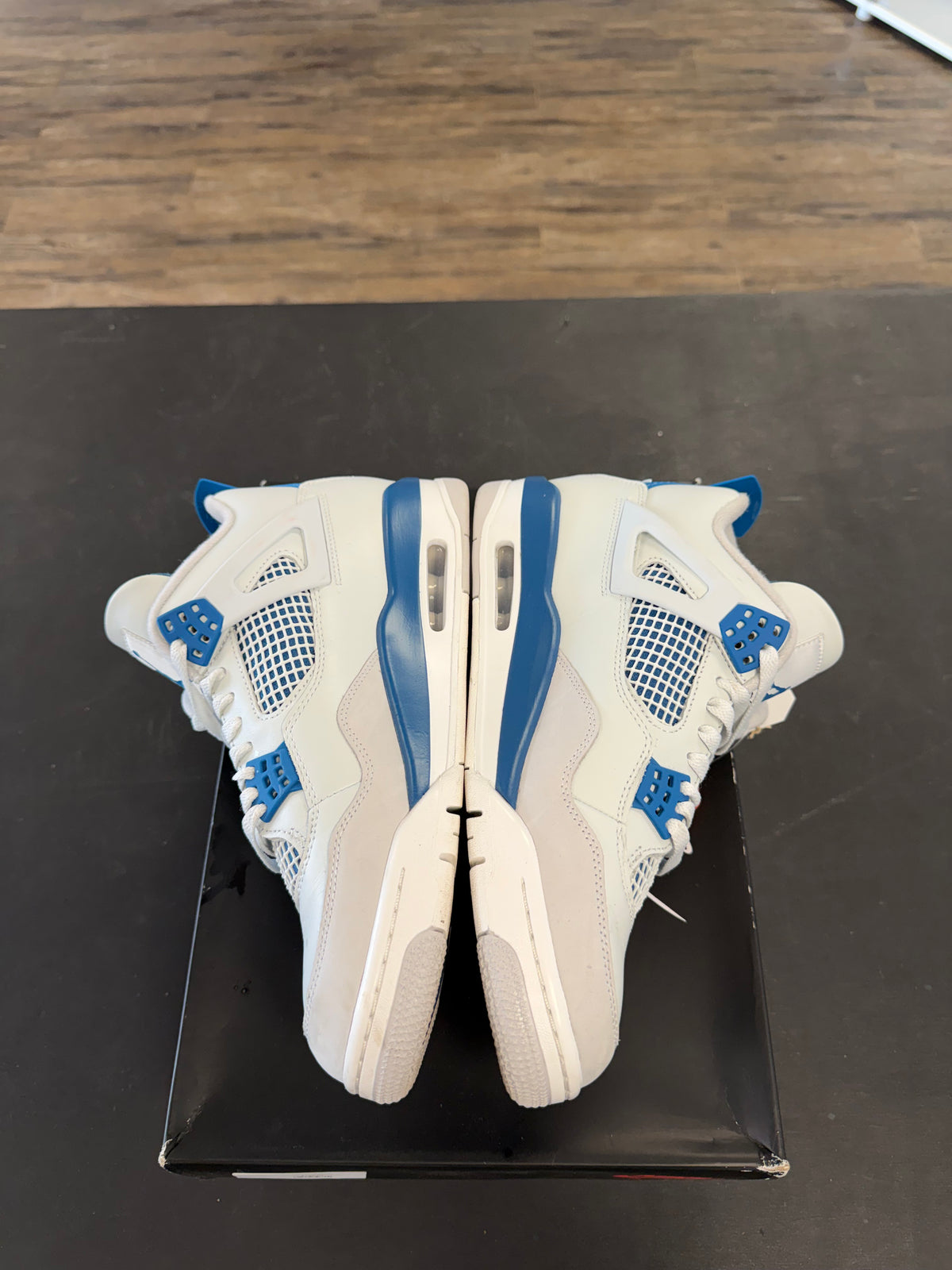 Air Jordan 4s "Military Blue" Size 10