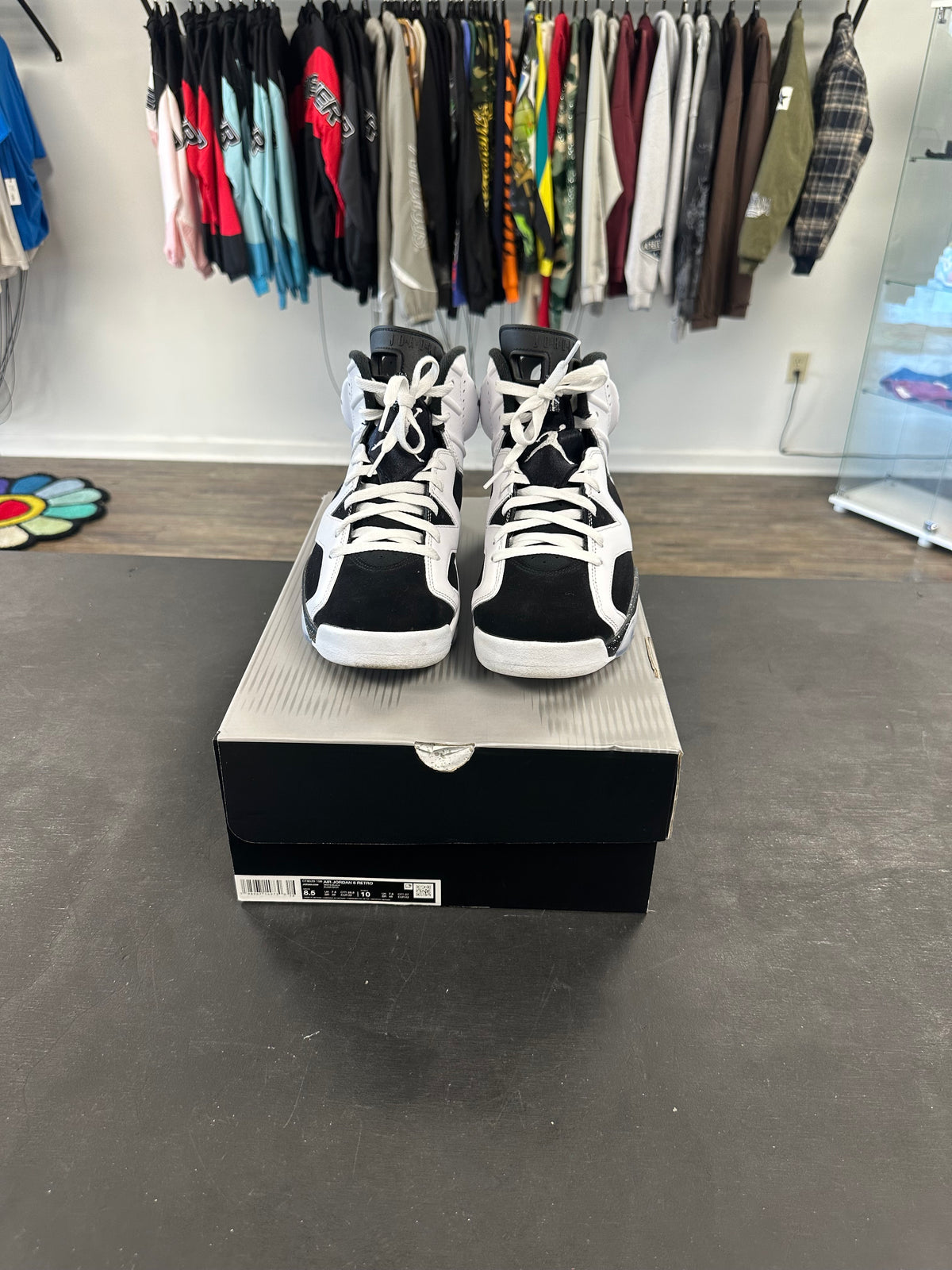 Air Jordan 6s "Oreo" Size 8.5