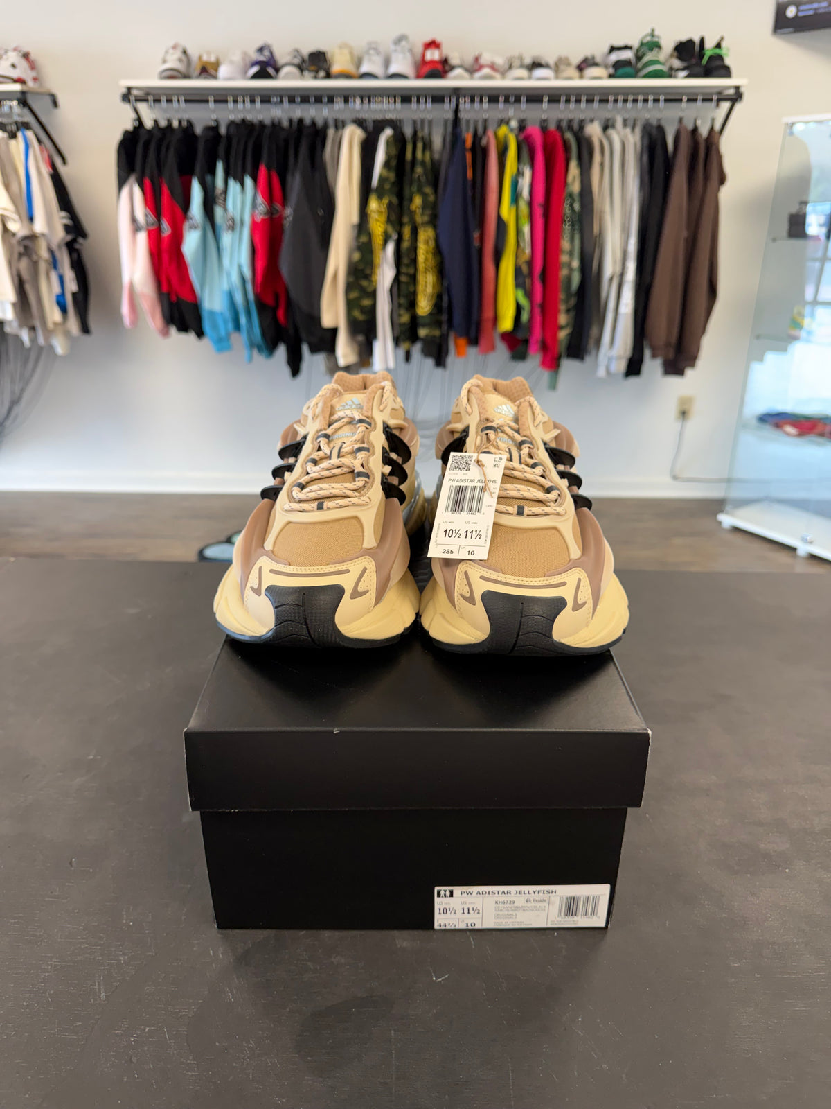 Pharrell Williams X Adidas Adistar Jellyfish Crystal Sand Size 10.5