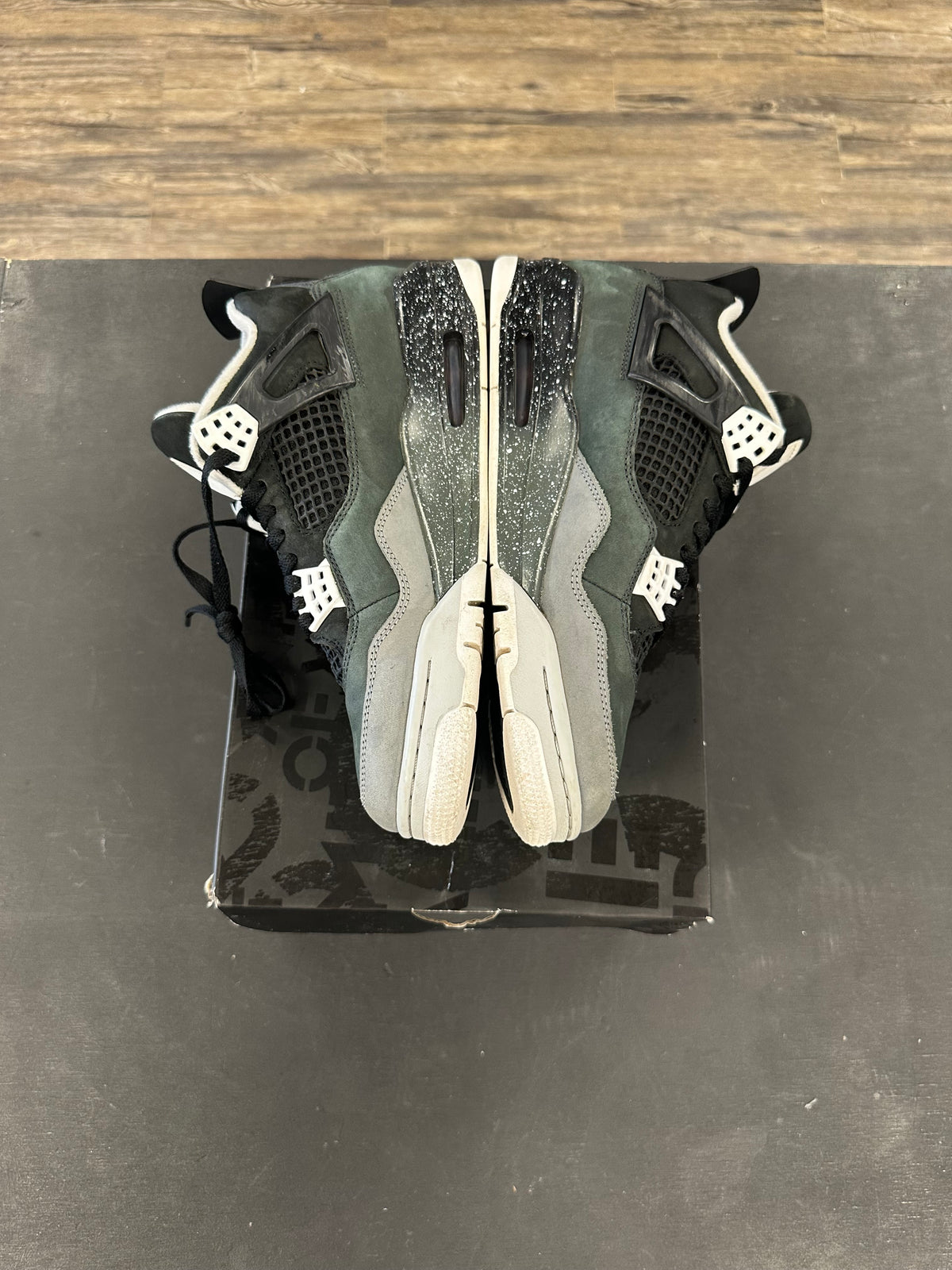 Air Jordan 4s "Fear" Size 9