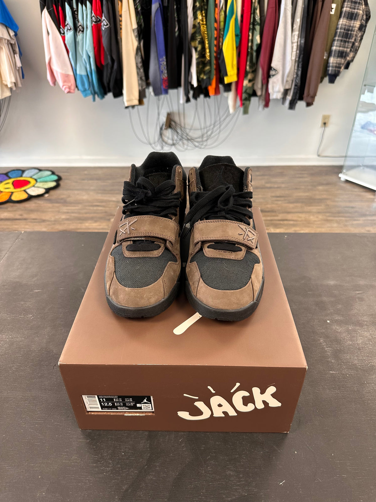 Travis Scott Dark Mocha Size 11