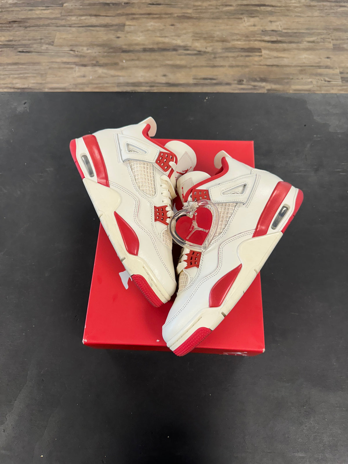 Air Jordan 4s "Valentines Day Sierra Red" Size 8.5