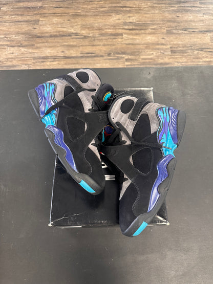 Air Jordan 8s "Aqua" Size 10.5