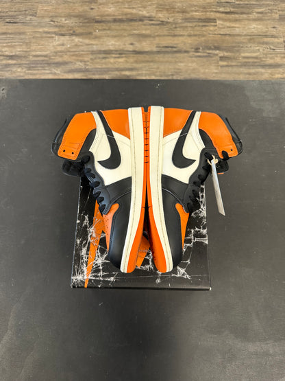 Air Jordan 1s "Shattered Backboard" Size 10.5