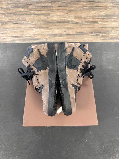 Travis Scott Dark Mocha Size 11