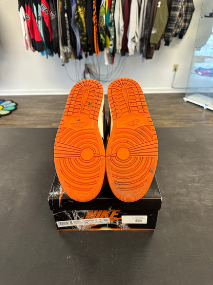 Air Jordan 1s "Shattered Backboard" Size 10.5