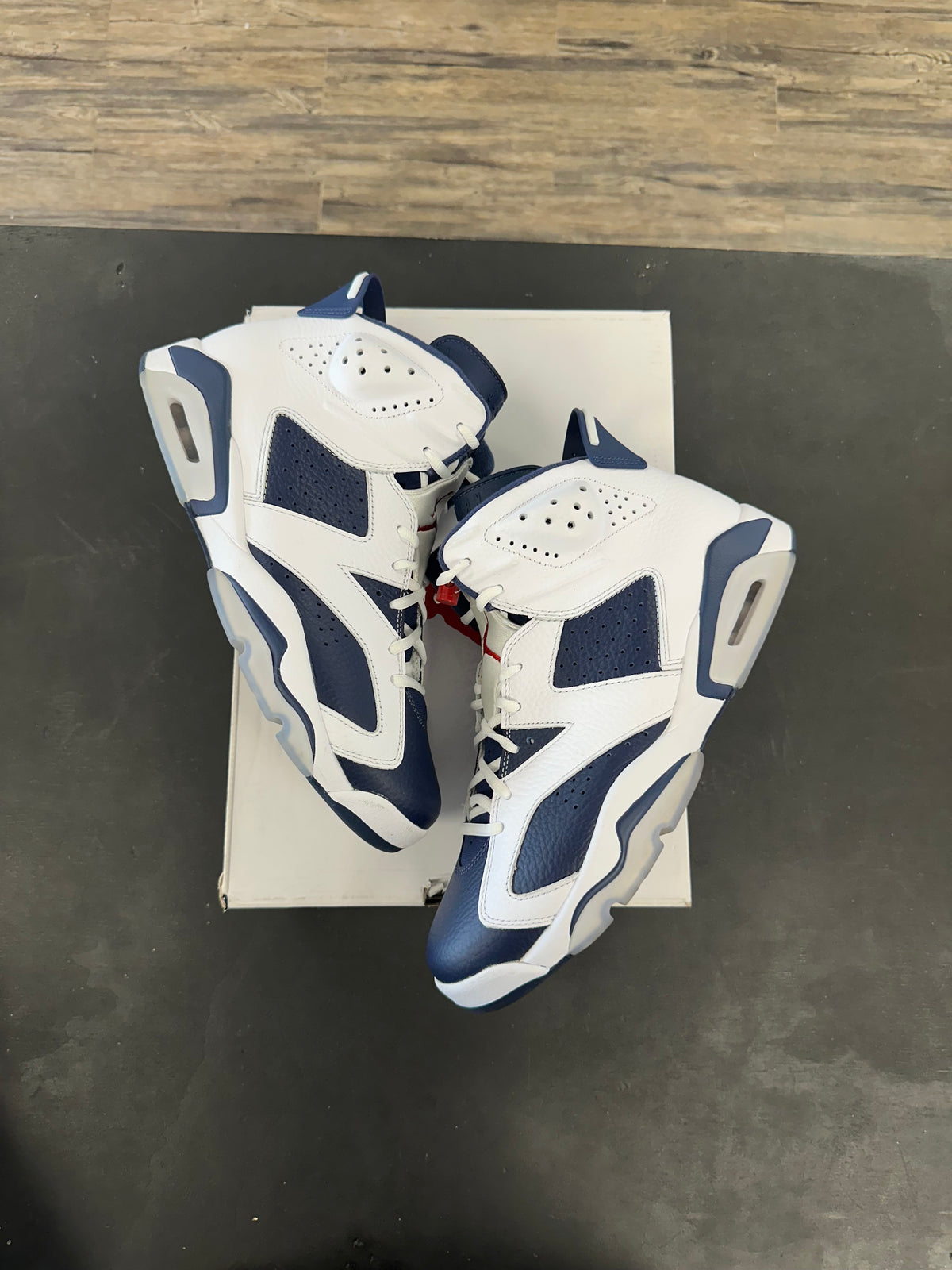 Air Jordan 6s "Olympic" Size 11.5