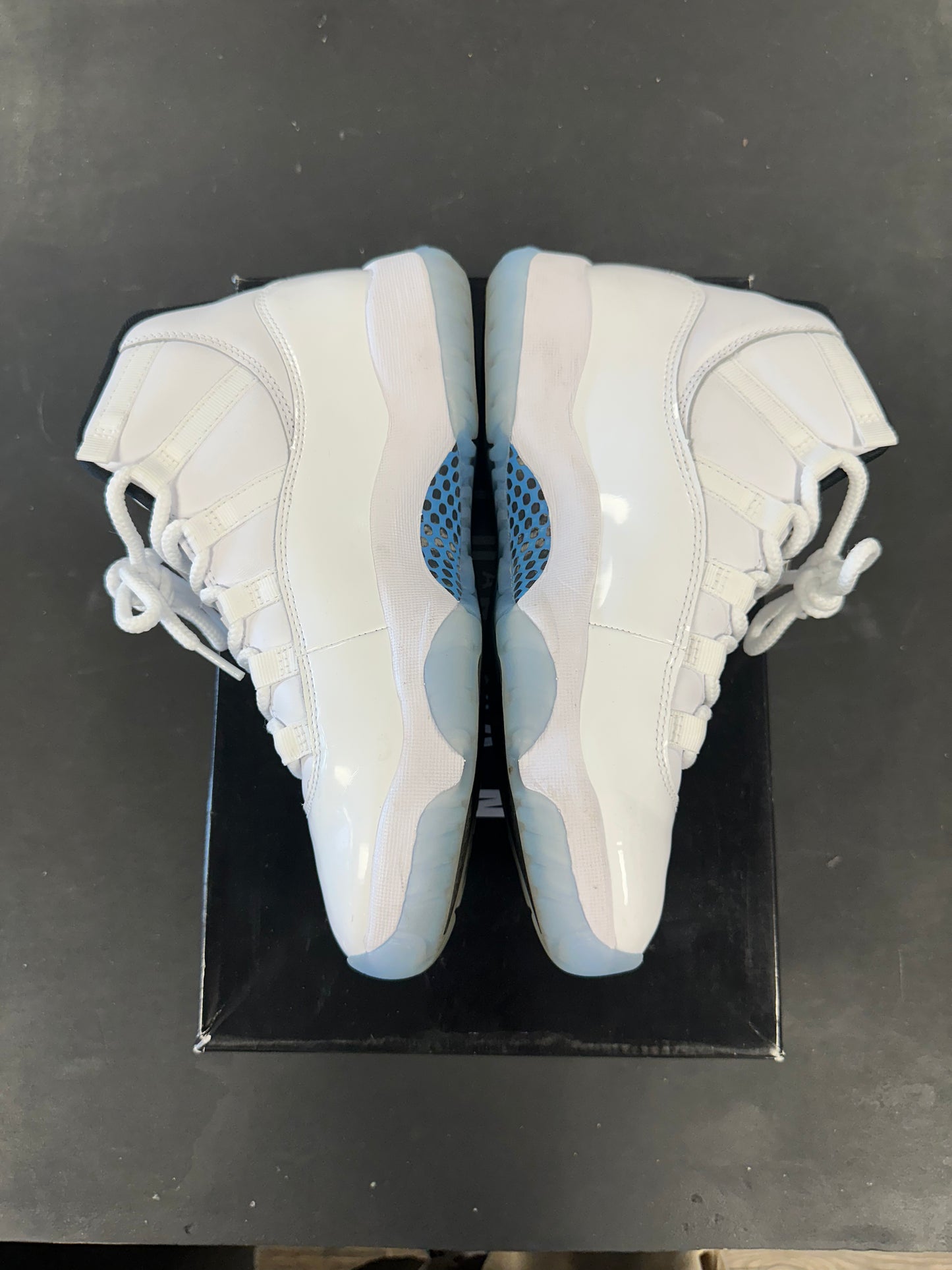 Air Jordan 11s "Legend Blue" Size 8