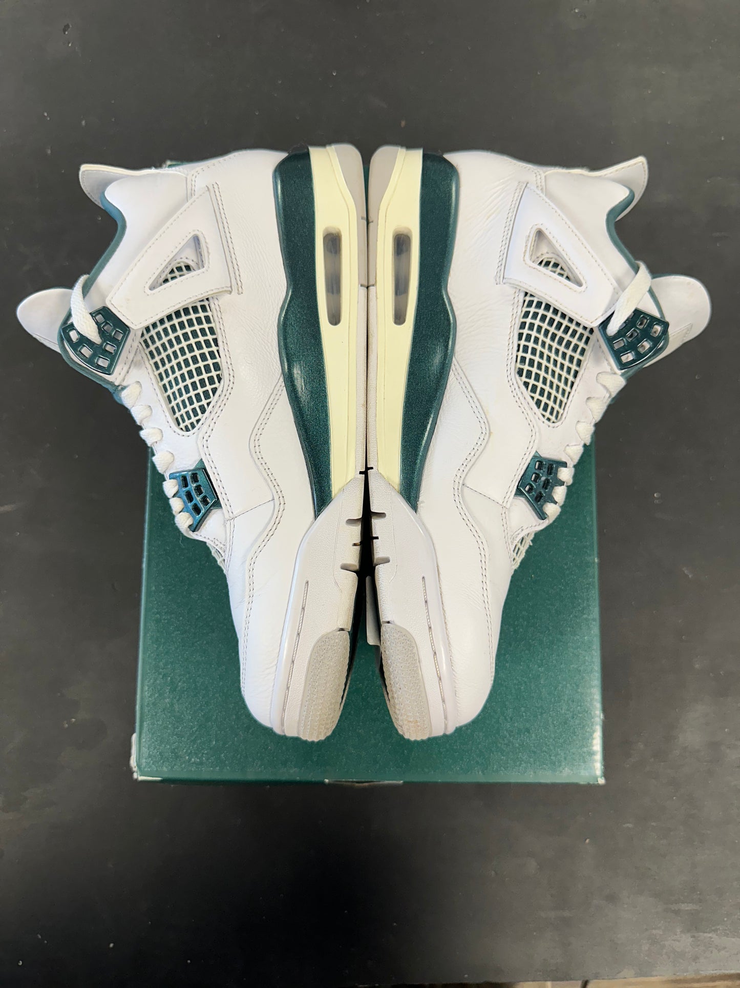 Air Jordan 4s "Oxidized Green" Size 9.5