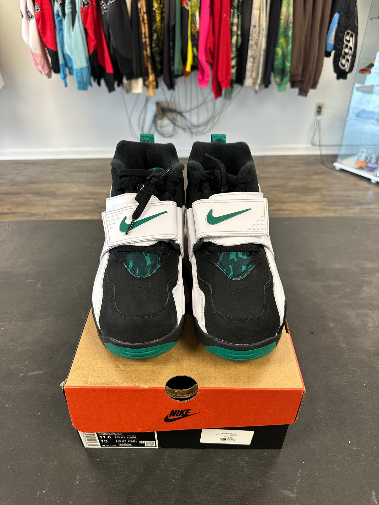 Nike Air Diamond Turf "Emerald" Size 11.5