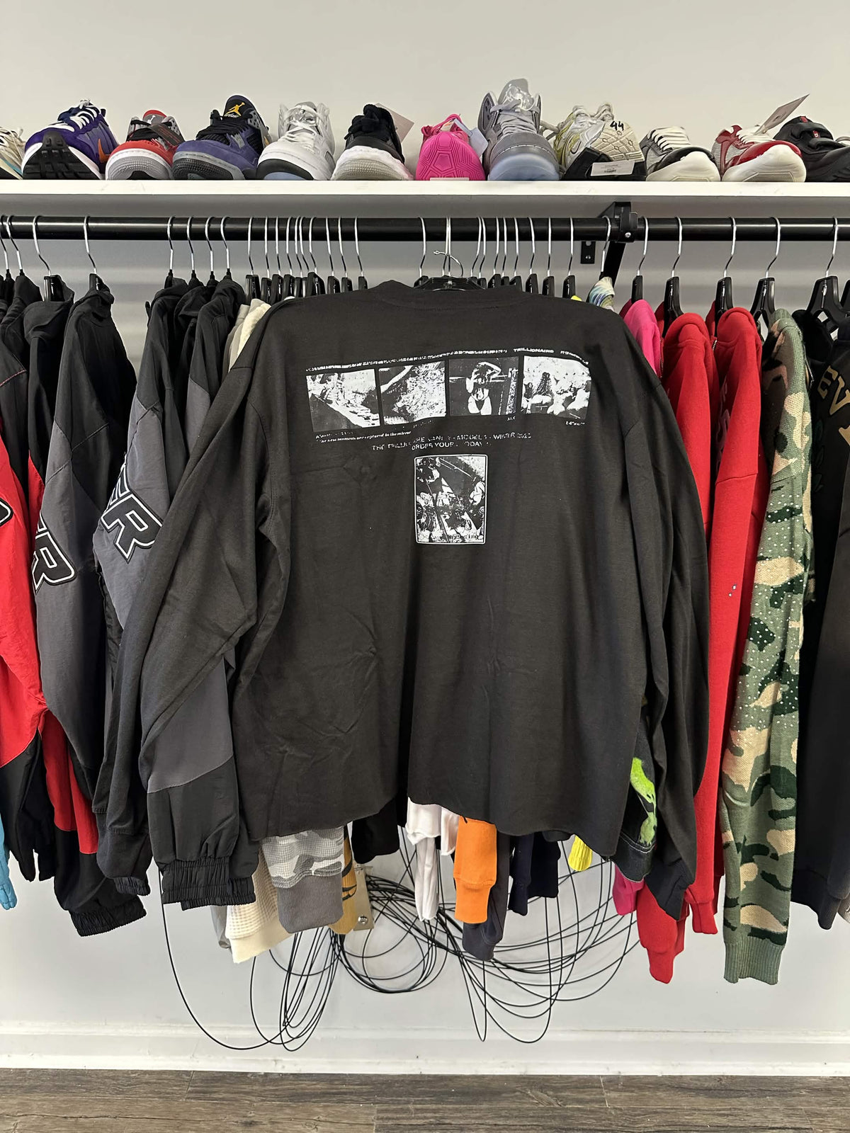 Trillionaire L/S Black Large