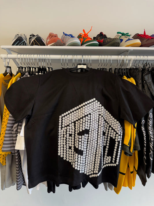 Abstract Black/White Logo Tee XLarge