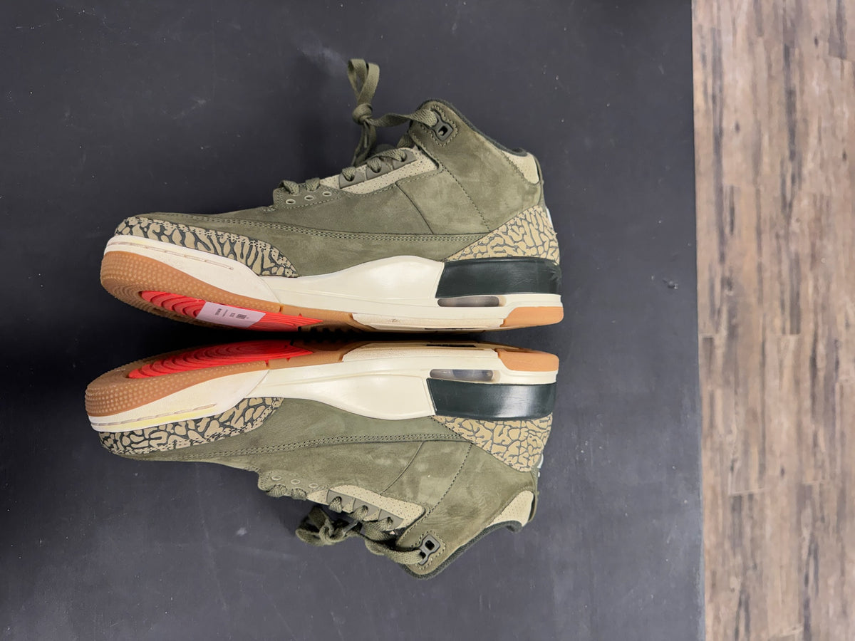 Air Jordan 3s "Olive" Size 9.5