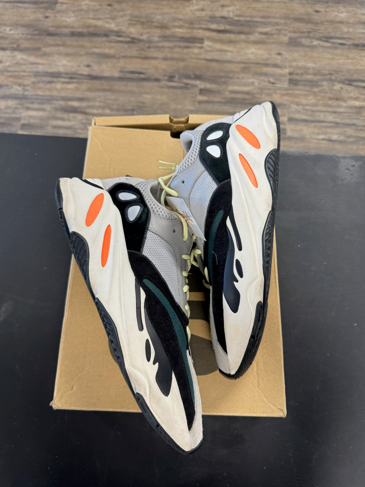 Yeezy Boost 700 Wave Runner Size 13