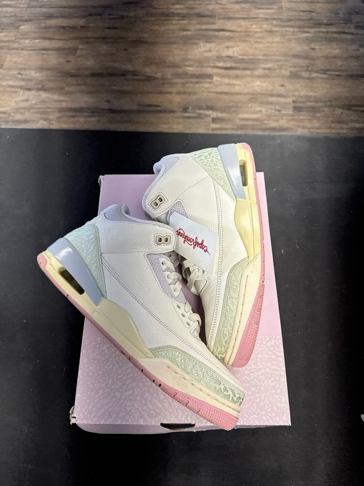 Air Jordan 3s "Spring Is In The Air" Size 10.5