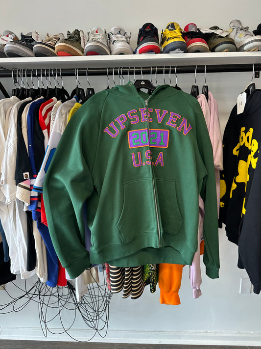UP7 Hoodie Large