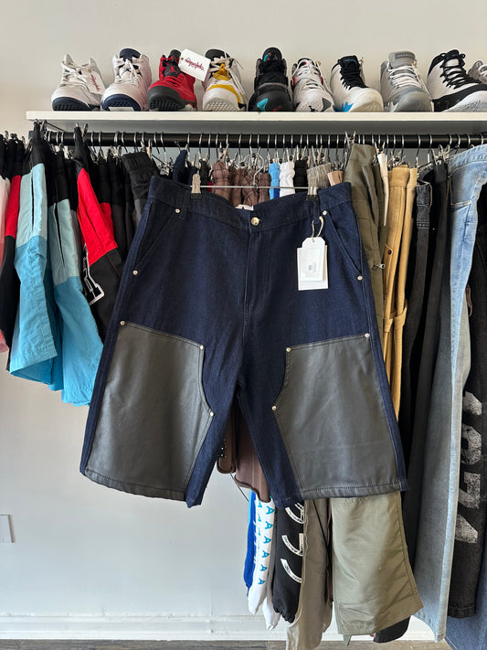Abstract Leather Shorts Size 28