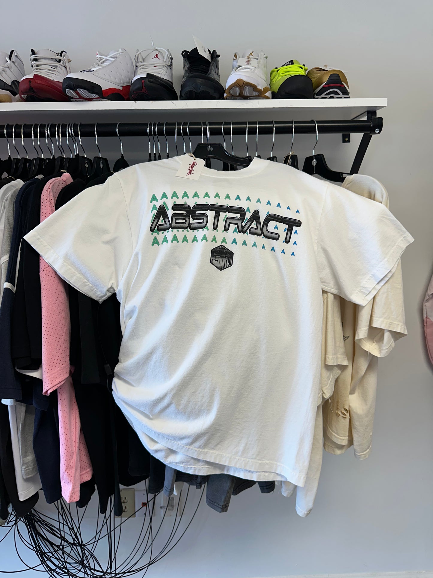 Abstract Tee Medium