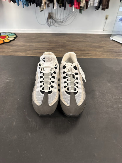 Nike Air Max 95 Ash Grey/Black/White Size 8.5