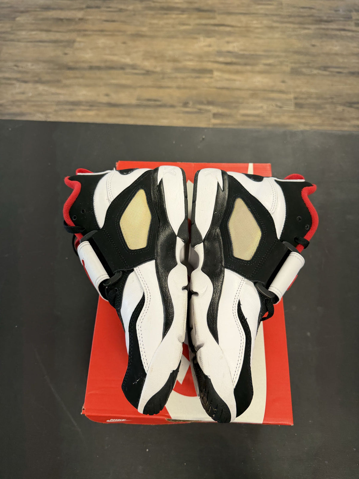 Nike Air Diamond Turf "49ers" Size 9.5