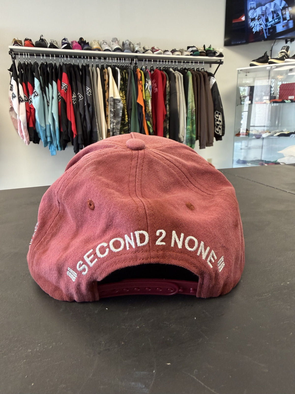 Nulli Secundus University Hat (Red)