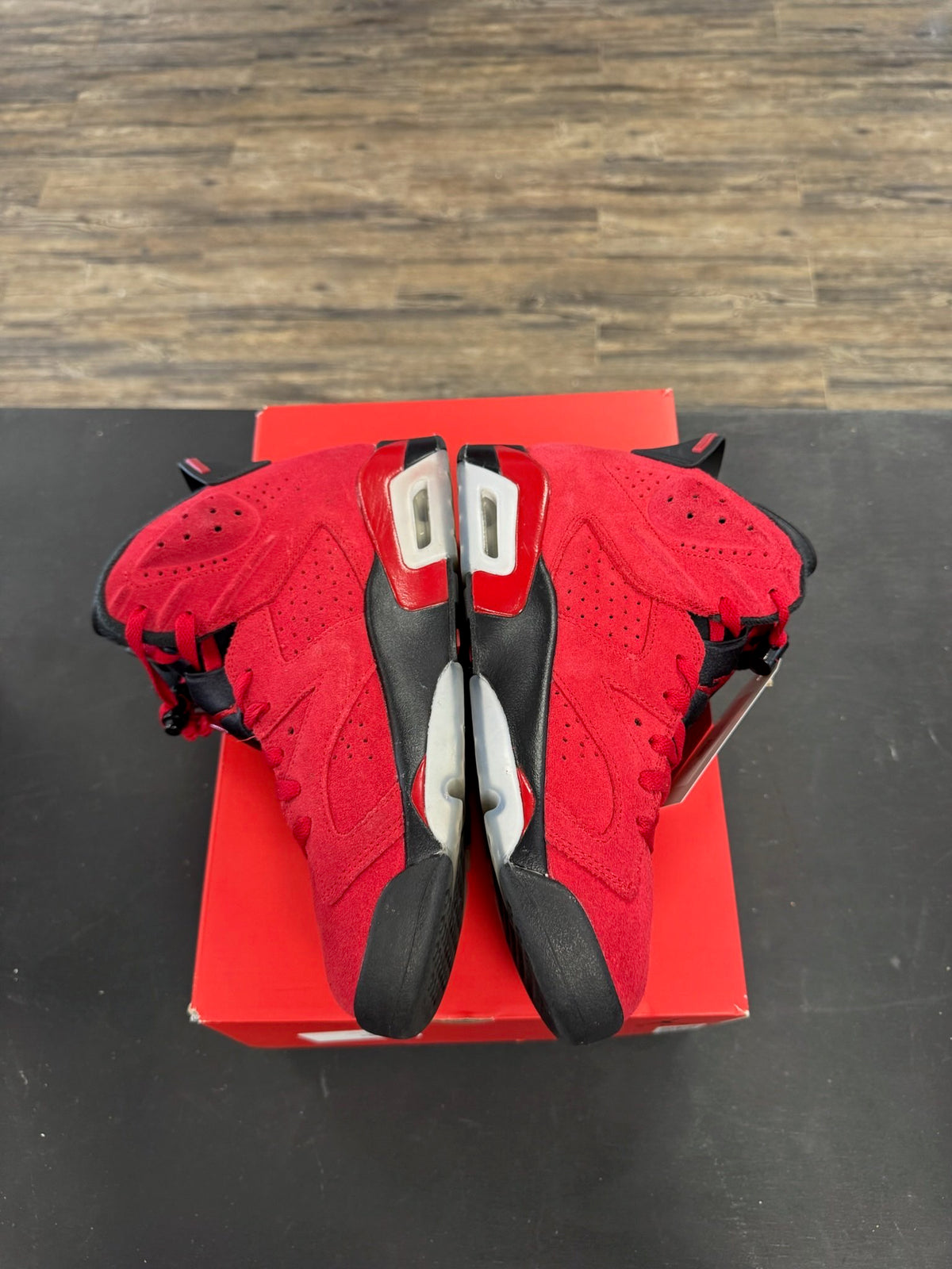 Air Jordan 6s "Toro Bravo" Size 9.5