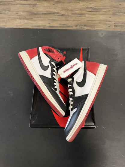 Air Jordan 1s "Black Toe" Size 10.5