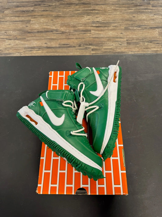 Offwhite X Air Force 1s "Pine Green" Size 8.5